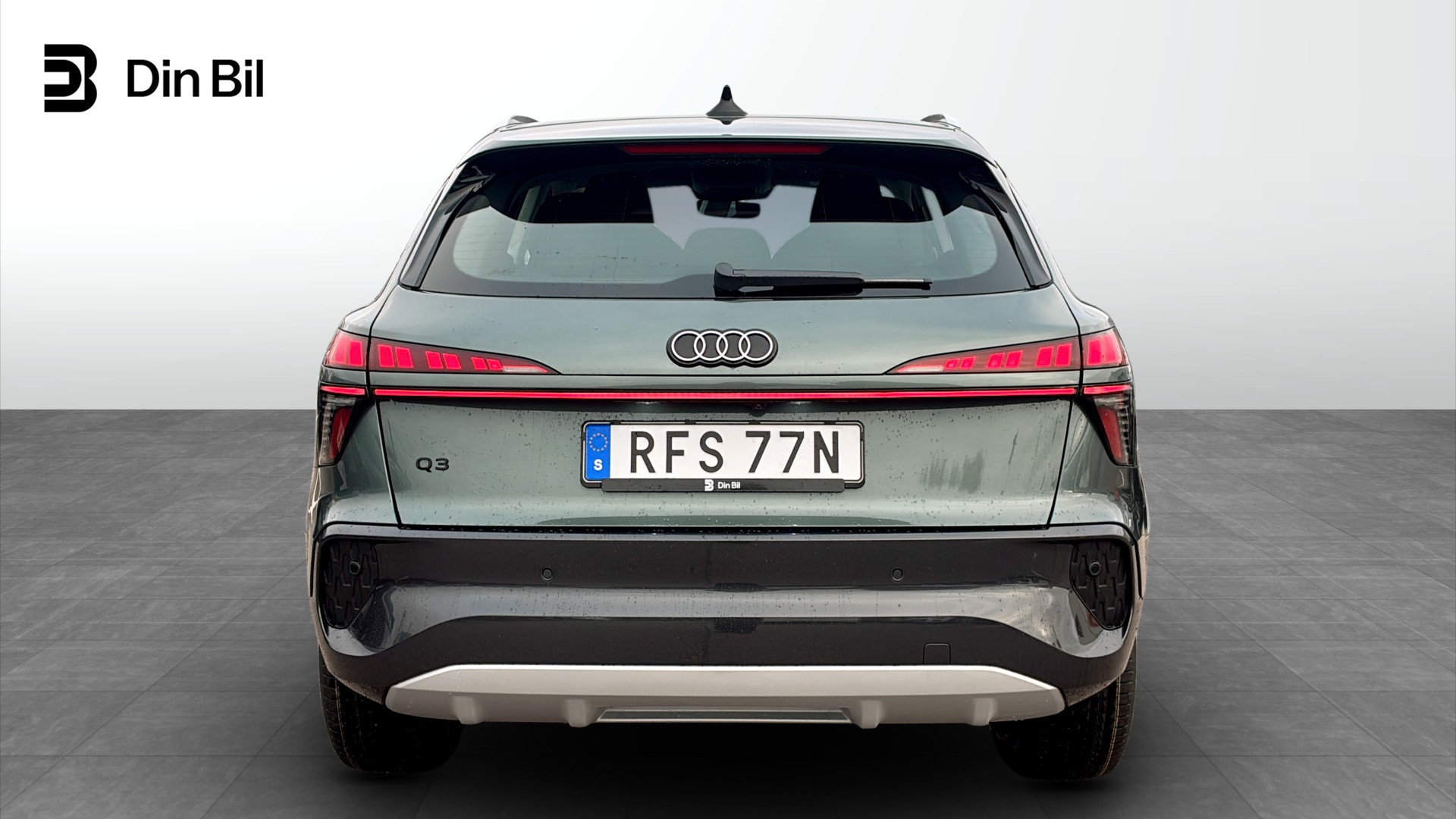Audi Q3 RFS77N