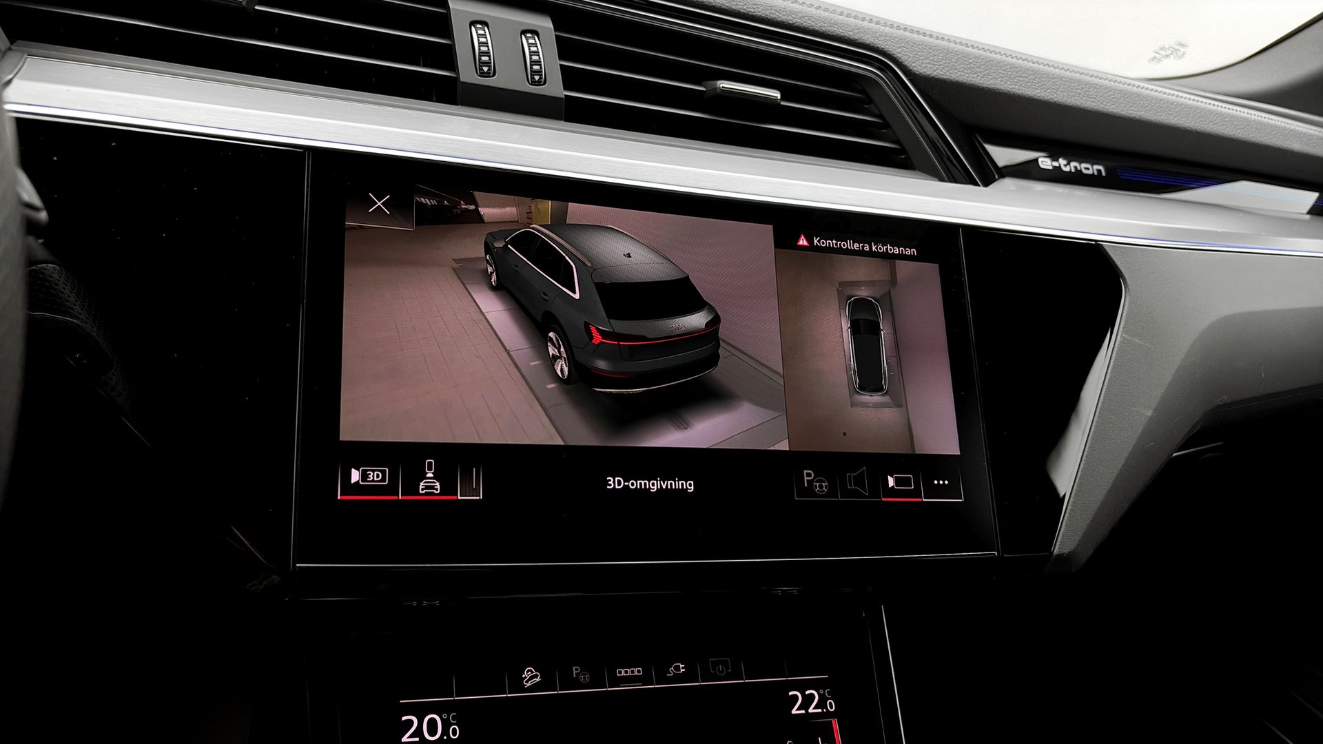 Audi Q8 e-tron RFX57C