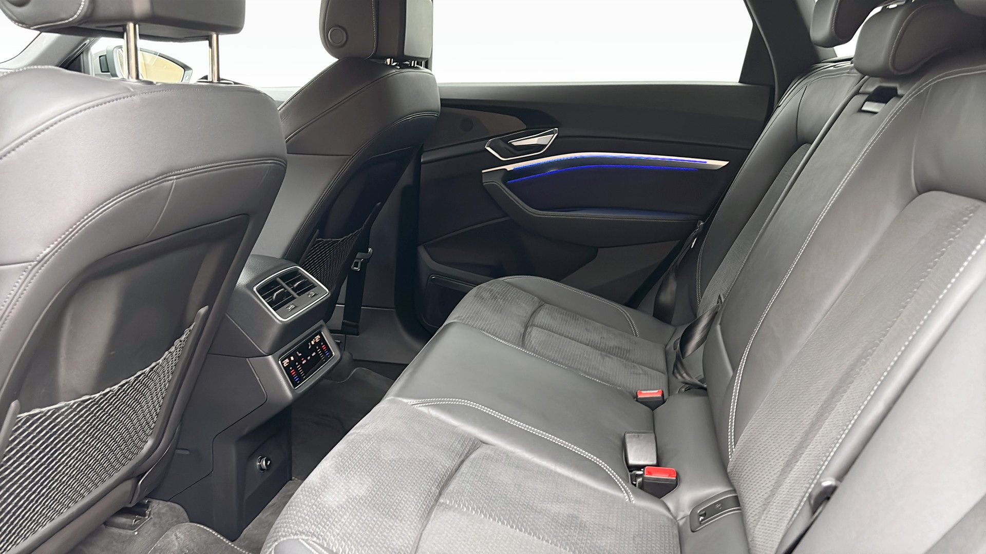 Audi Q8 e-tron RFX57C