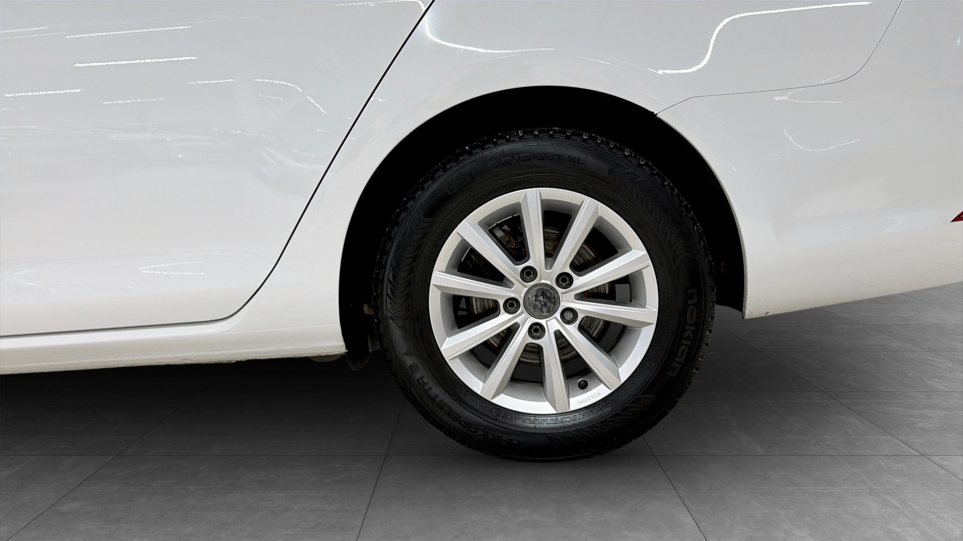 Volkswagen Golf RGF822