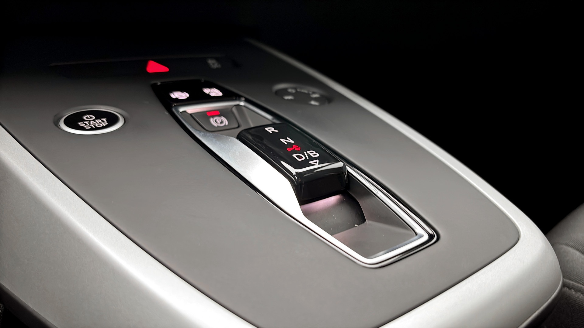 Audi Q4 e-tron RGG56F
