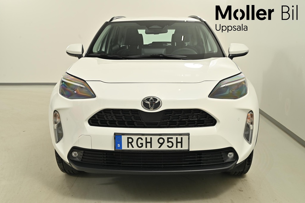 Toyota Yaris RGH95H