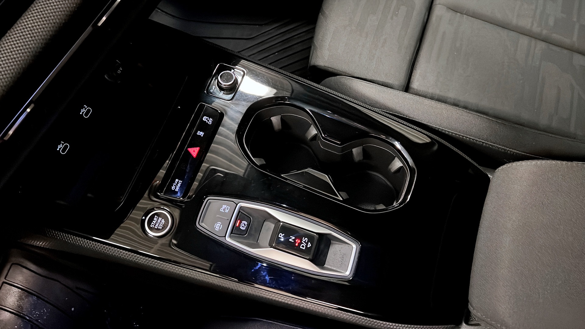 Audi A5 Avant RGJ08K