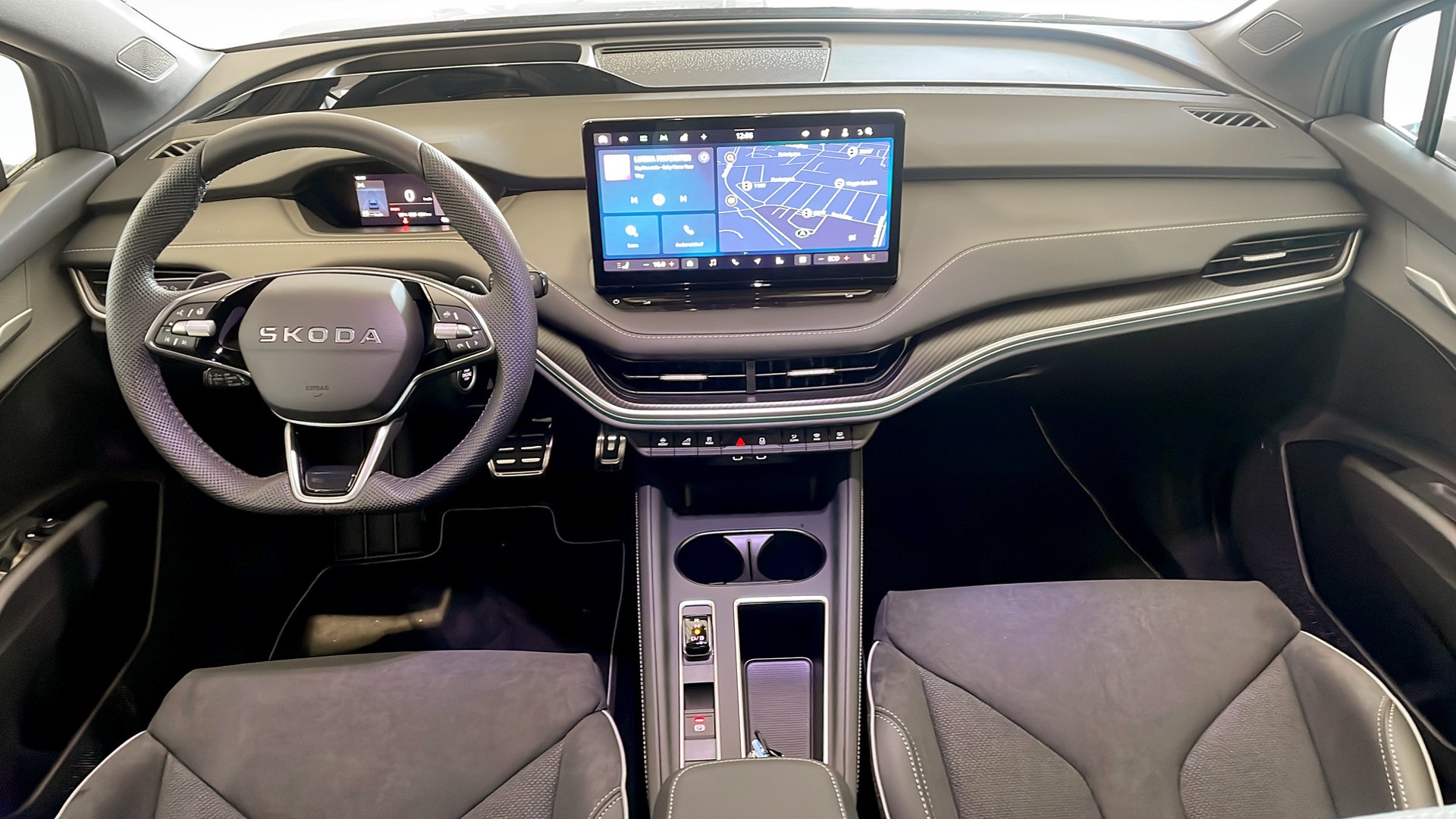 Skoda Enyaq RGJ12M