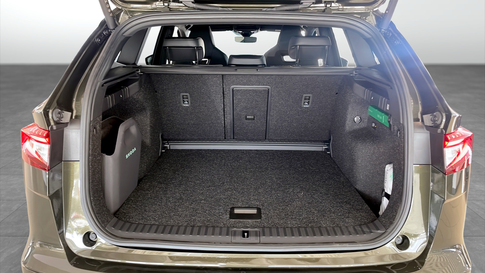 Skoda Enyaq RGJ12M