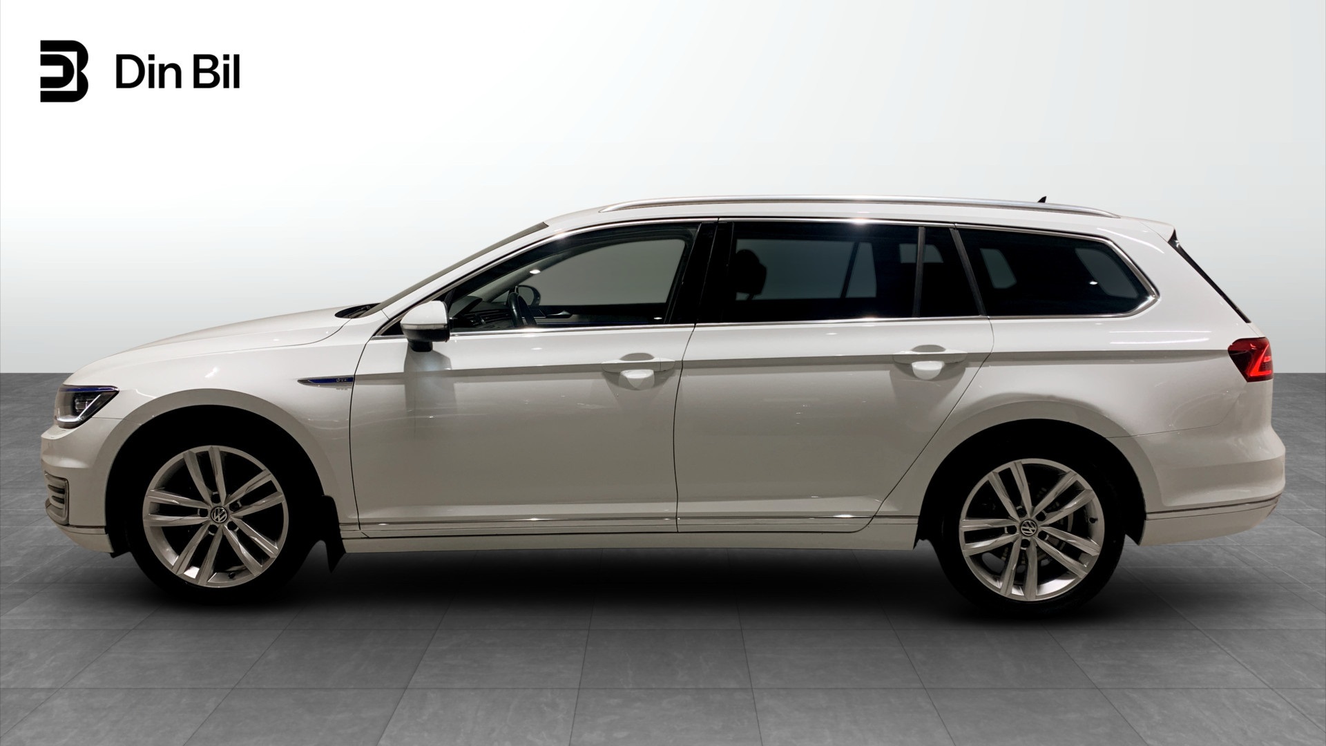 Volkswagen Passat Sportscombi RGS629
