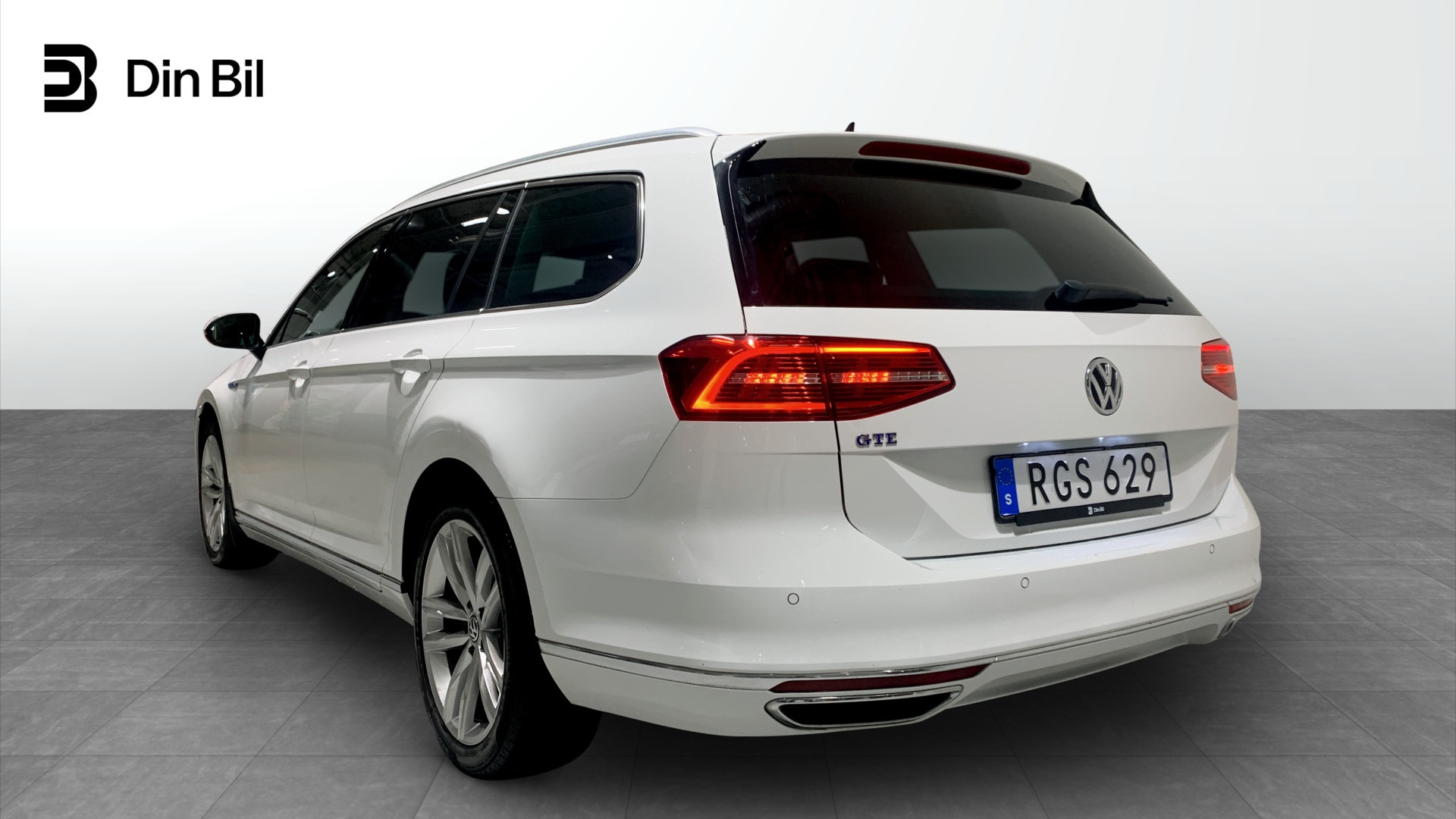 Volkswagen Passat Sportscombi RGS629