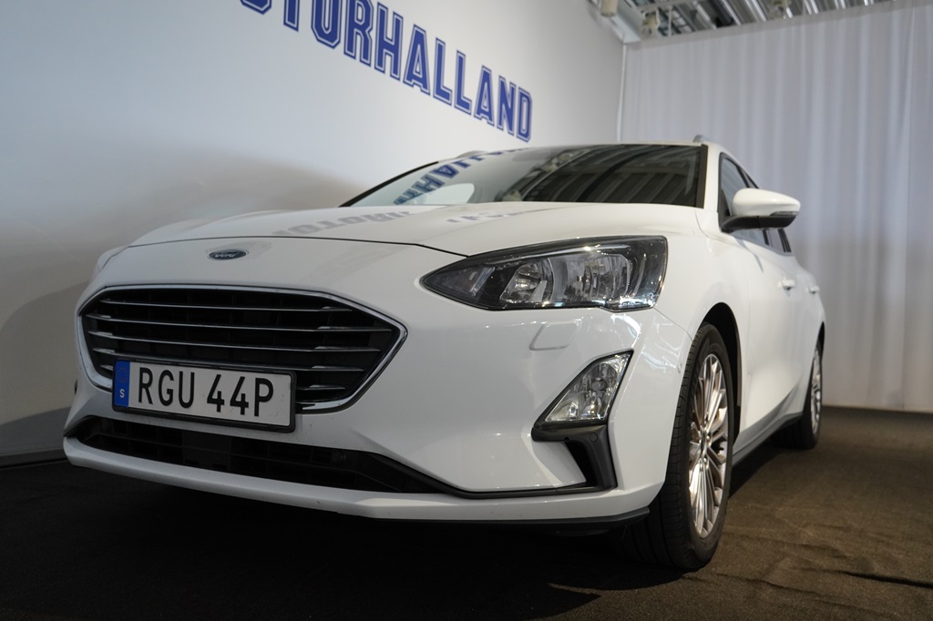 Ford Focus RGU44P