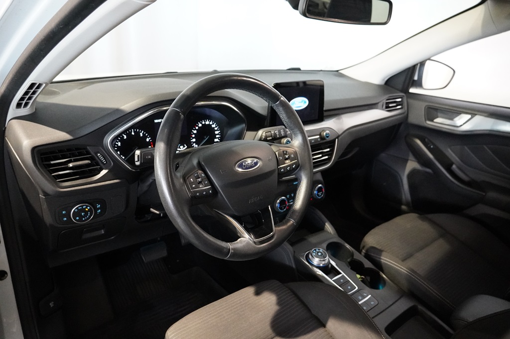 Ford Focus RGU44P