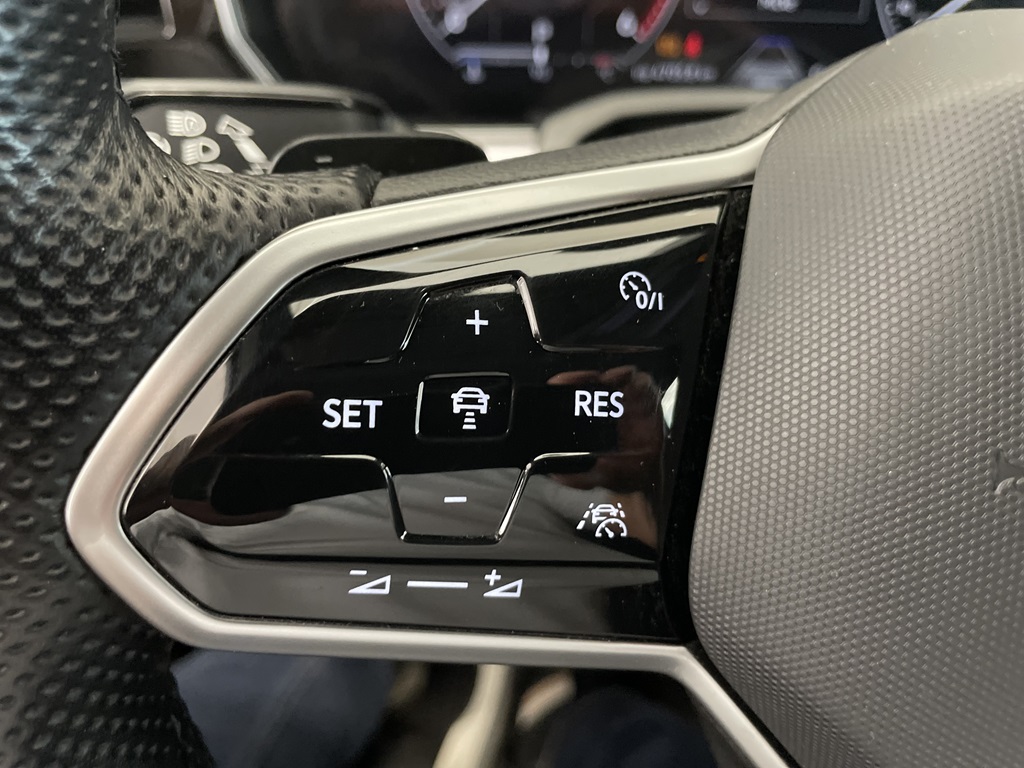 Volkswagen Touareg RHE16A