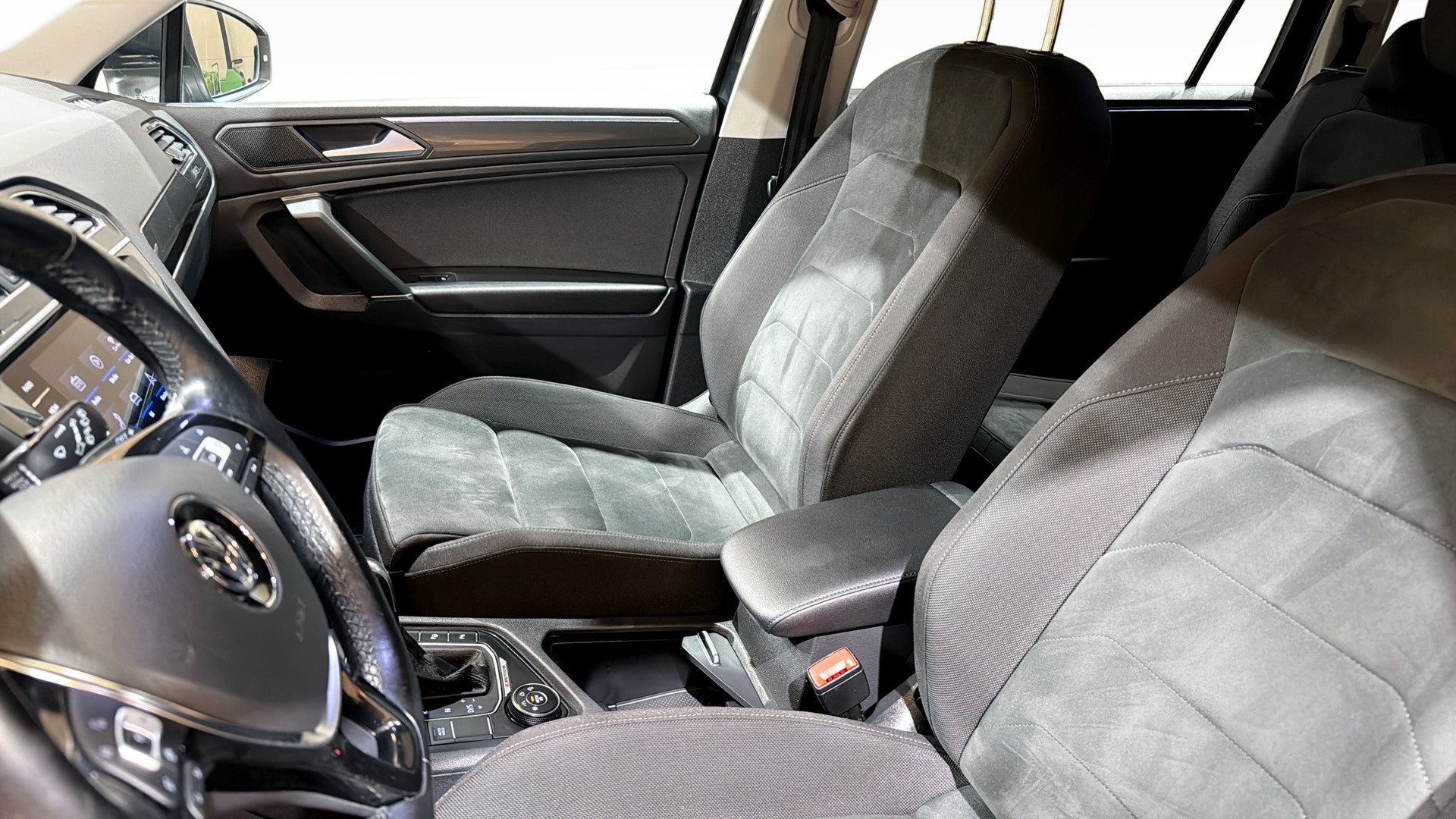 Volkswagen Tiguan Allspace RHH46J