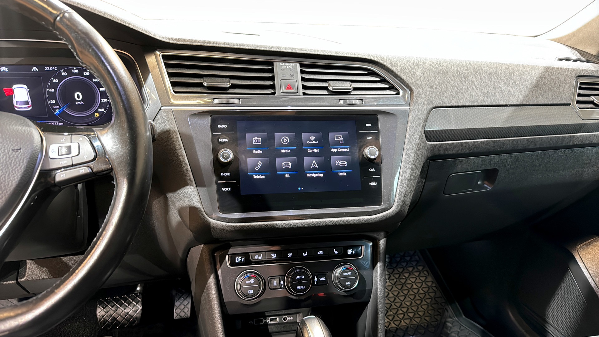 Volkswagen Tiguan Allspace RHH46J