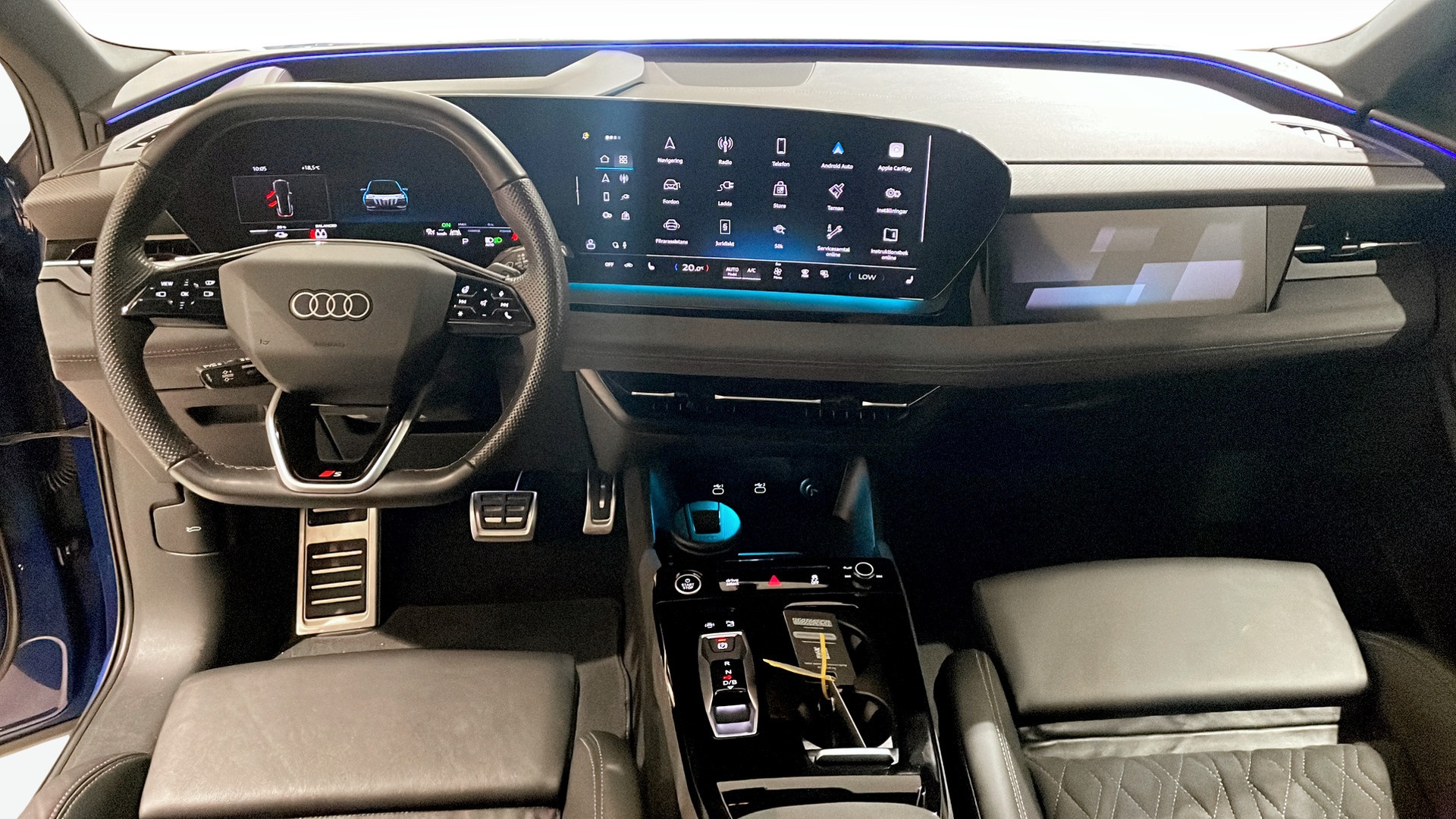Audi Q6 e-tron RHH93S