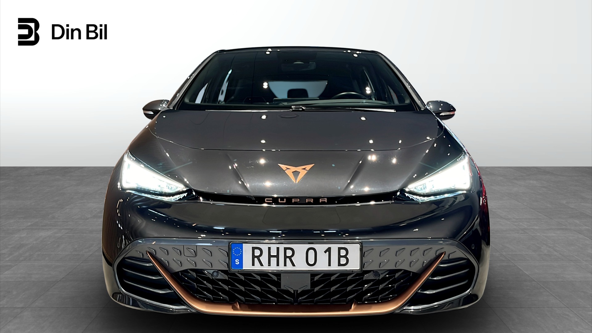 CUPRA Born RHR01B