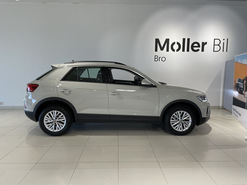Volkswagen T-Roc RJA290