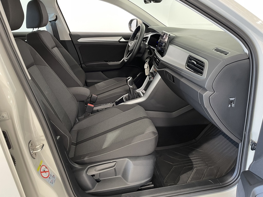 Volkswagen T-Roc RJA290