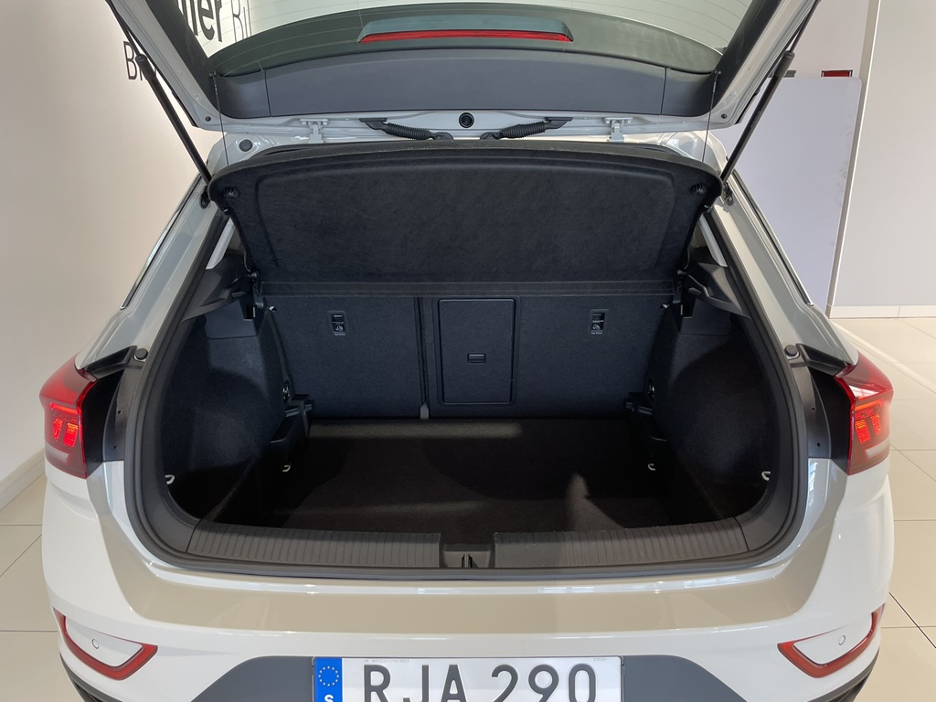 Volkswagen T-Roc RJA290