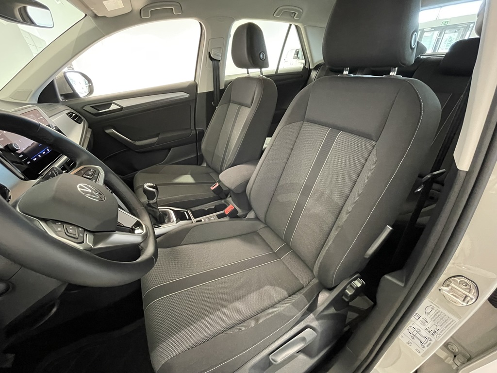 Volkswagen T-Roc RJA290