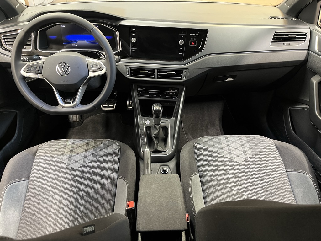 Volkswagen Taigo RJB30U