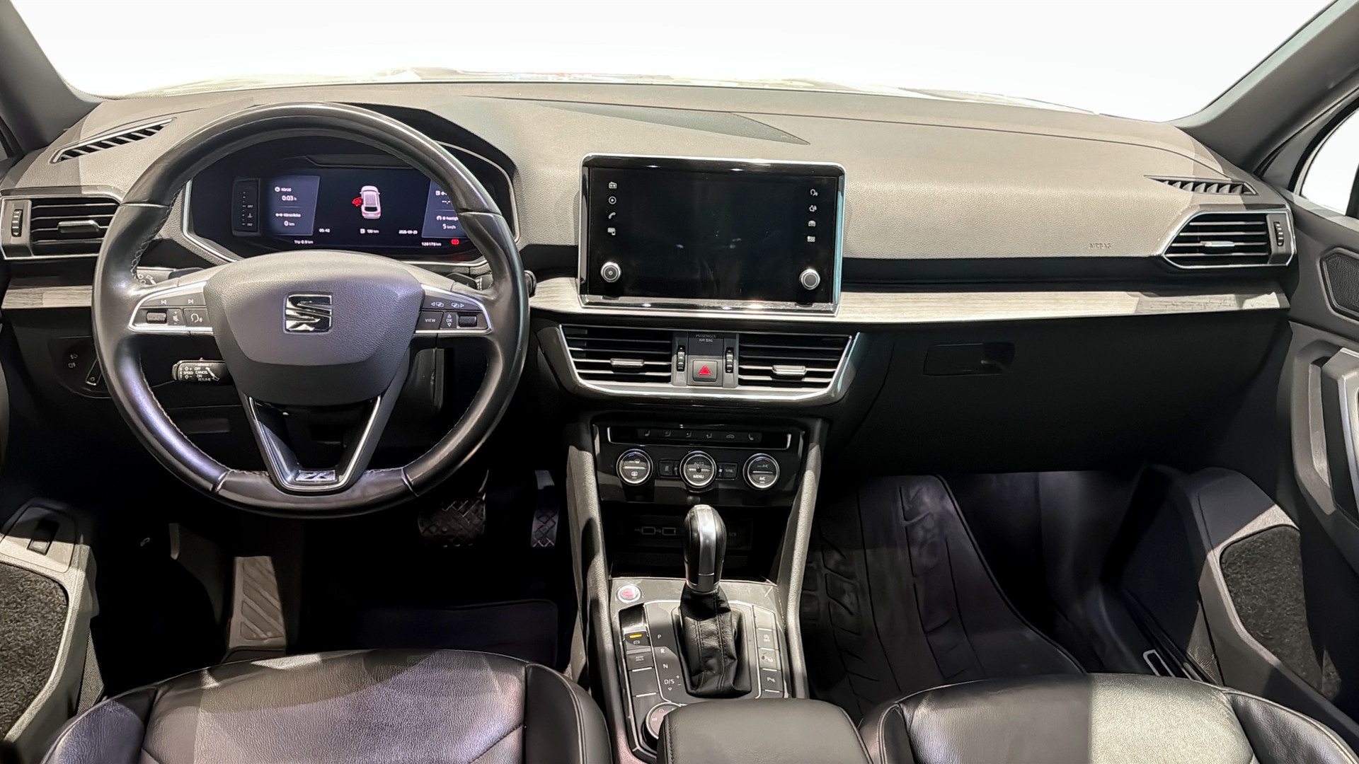 SEAT Tarraco RJE75J