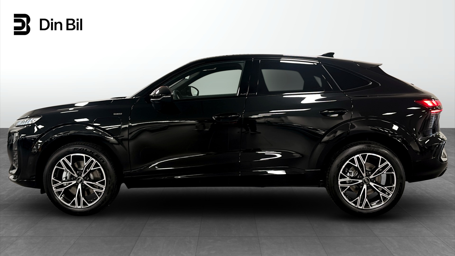 Audi Q3 Sportback RJJ11B