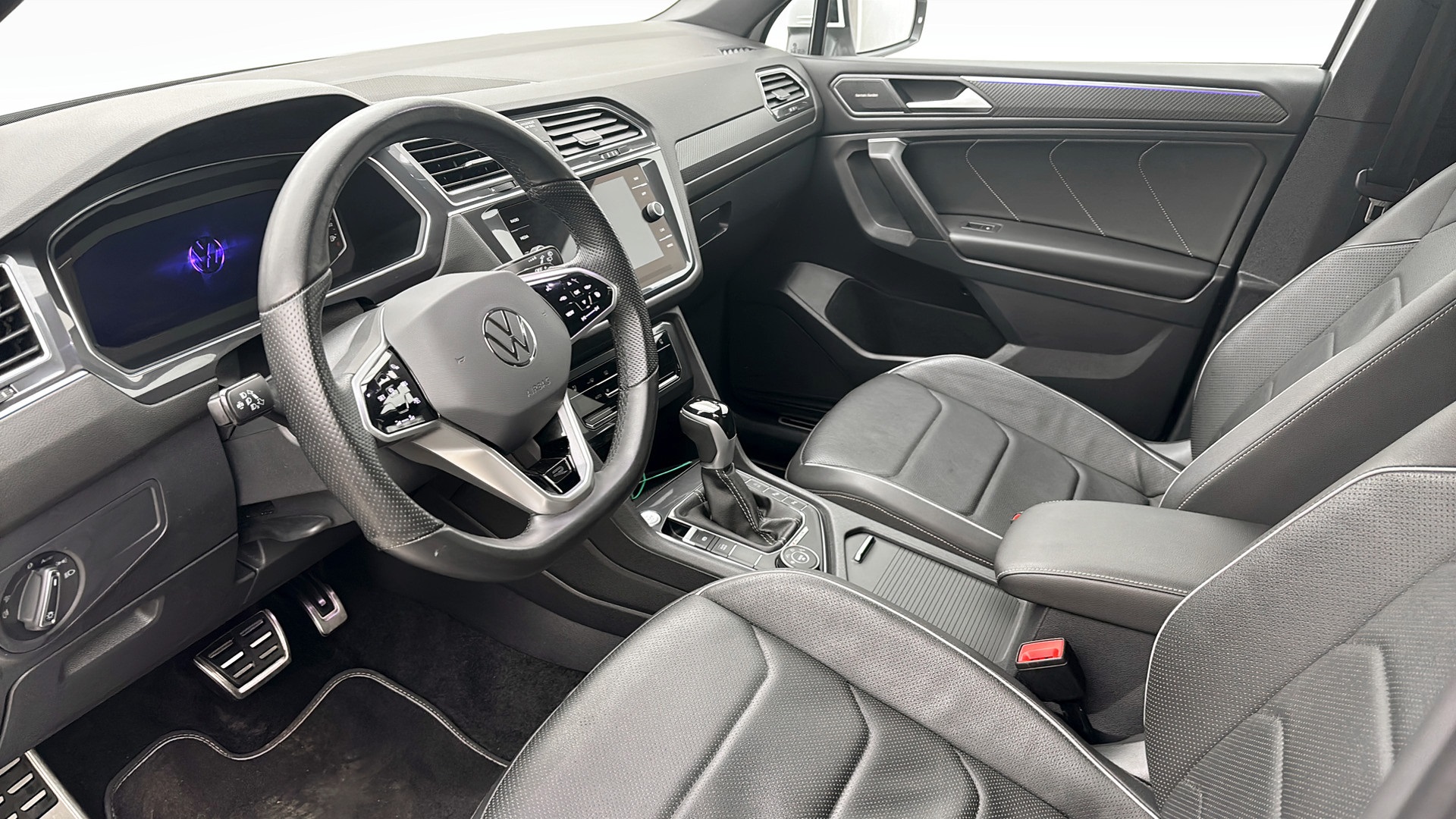 Volkswagen Tiguan RJJ39H