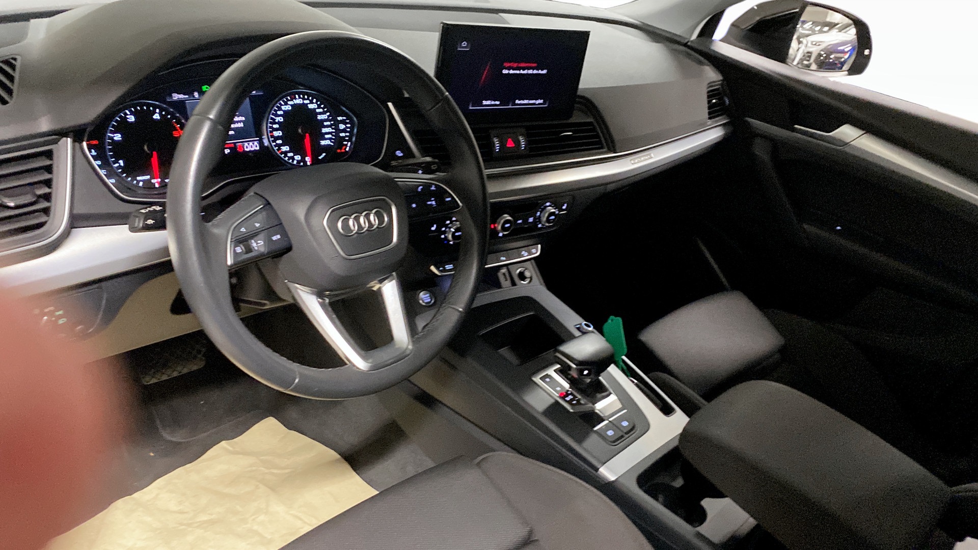 Audi Q5 RJL77B