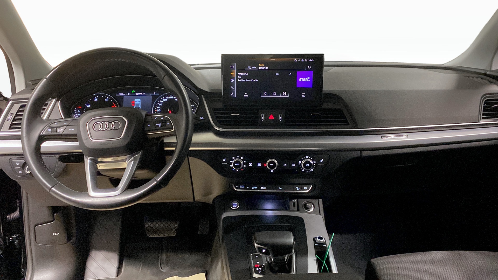 Audi Q5 RJL77B