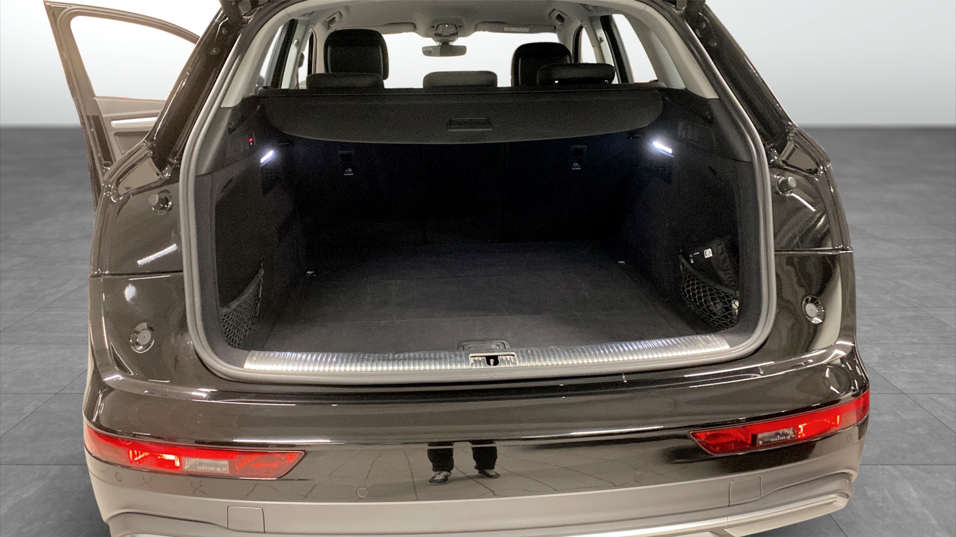 Audi Q5 RJL77B