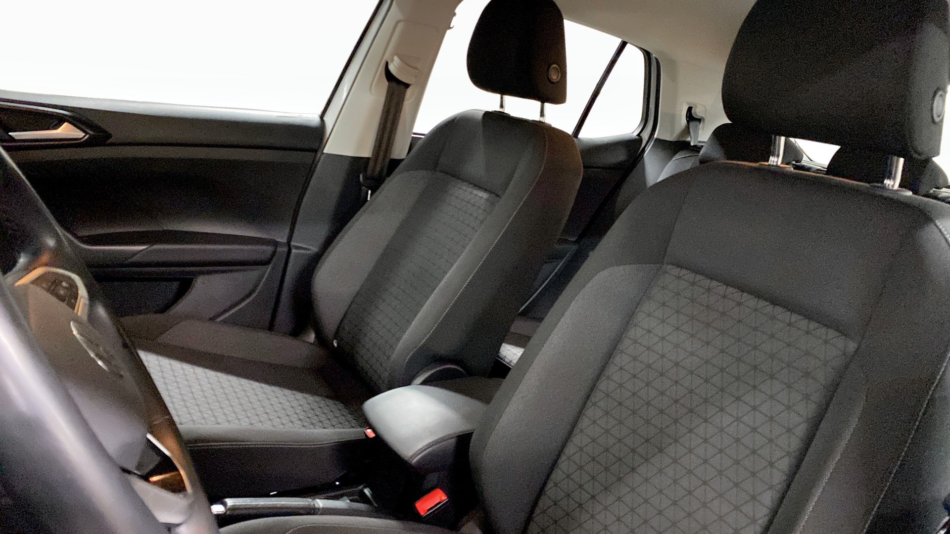 Volkswagen T-Cross RJS56P