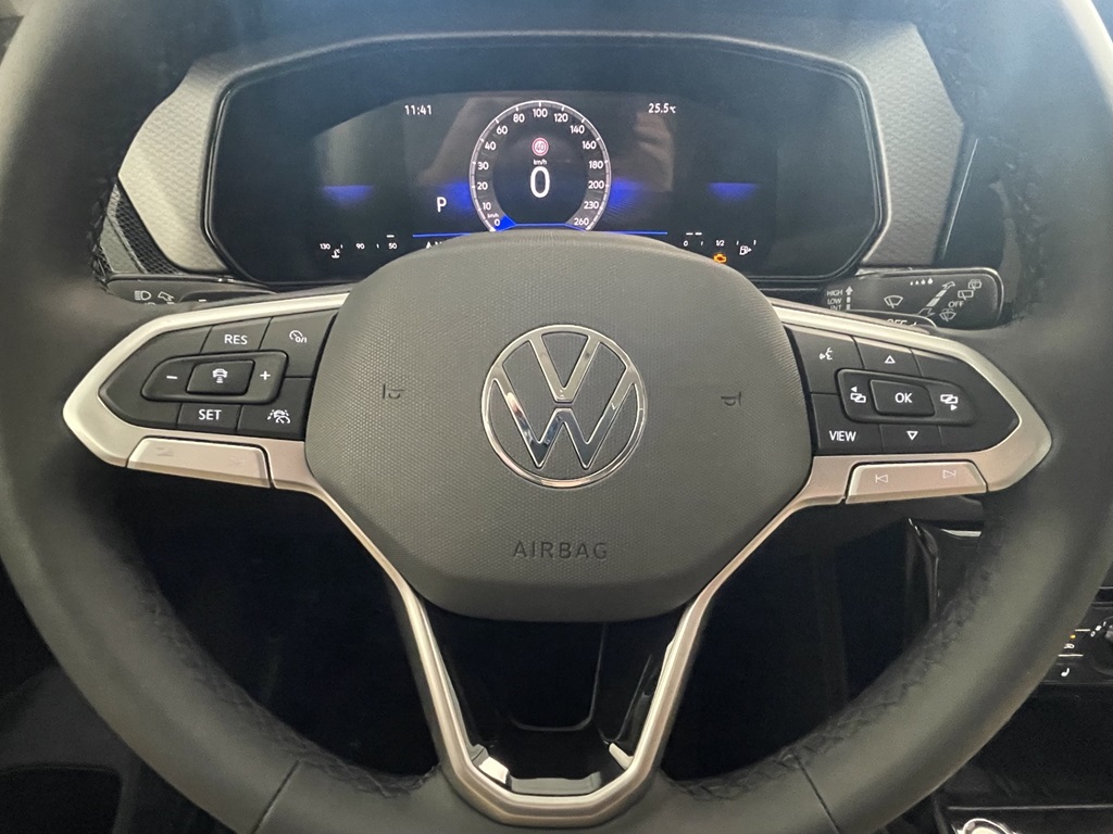 Volkswagen T-Cross RLJ09Y
