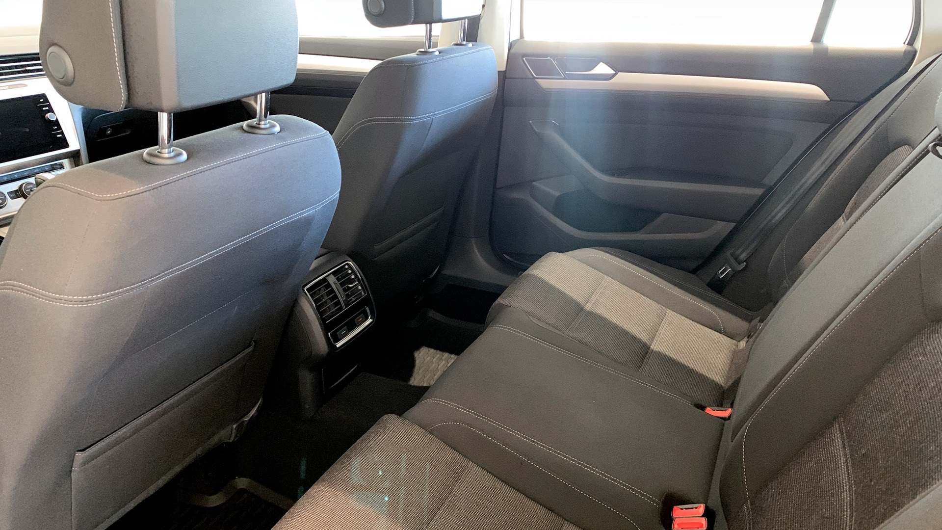 Volkswagen Passat Sportscombi RLL46F