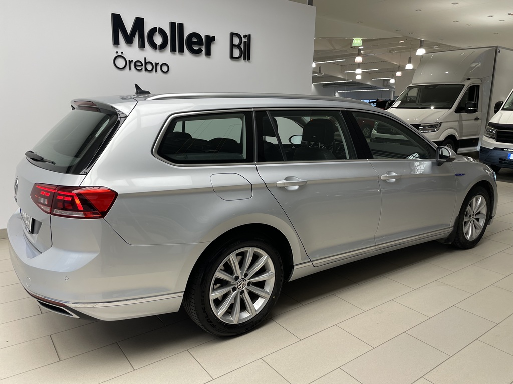 Volkswagen Passat Sportscombi RLL54X