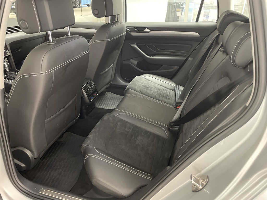 Volkswagen Passat Sportscombi RLL54X