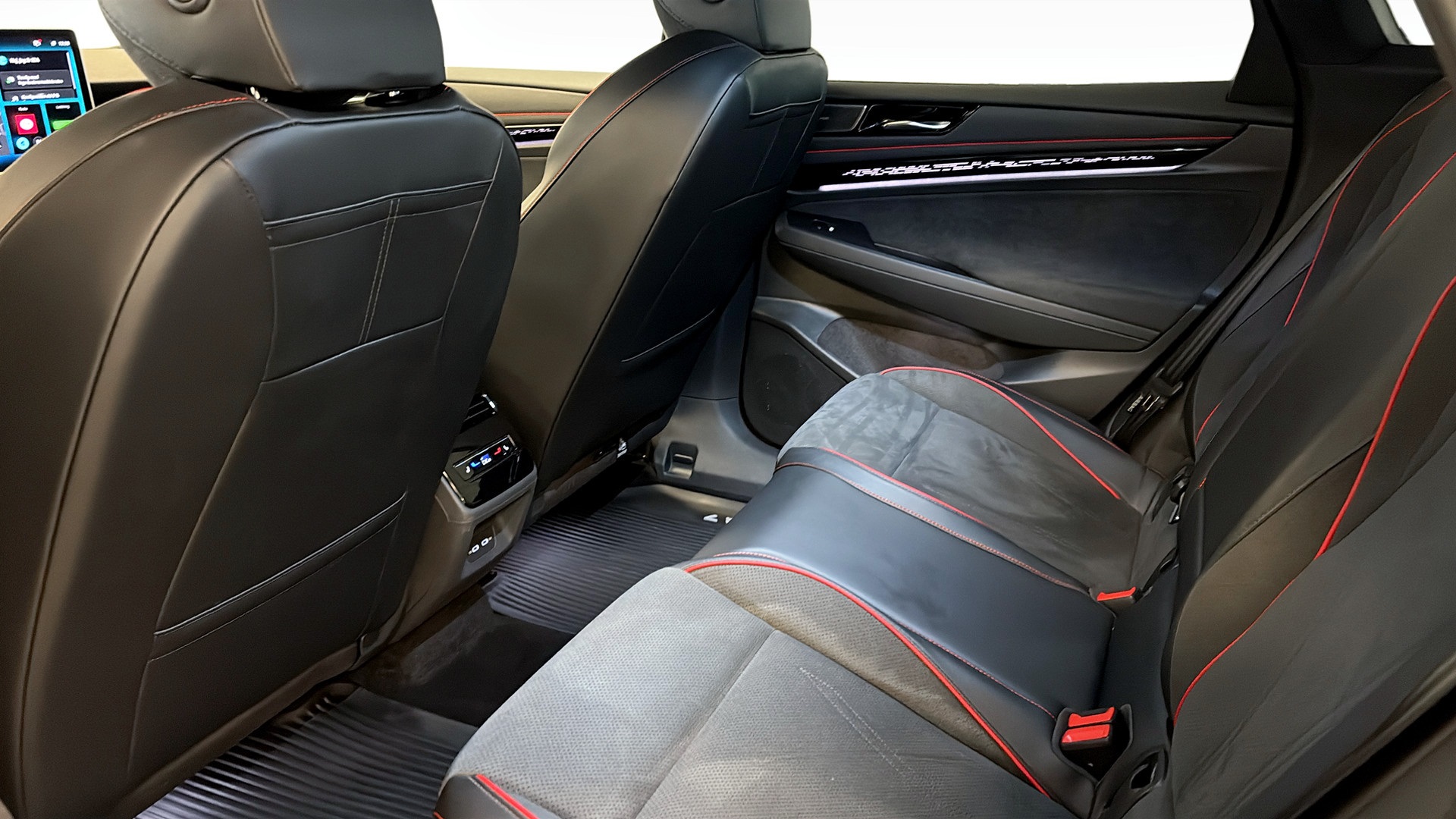 Volkswagen ID.7 RLW39M