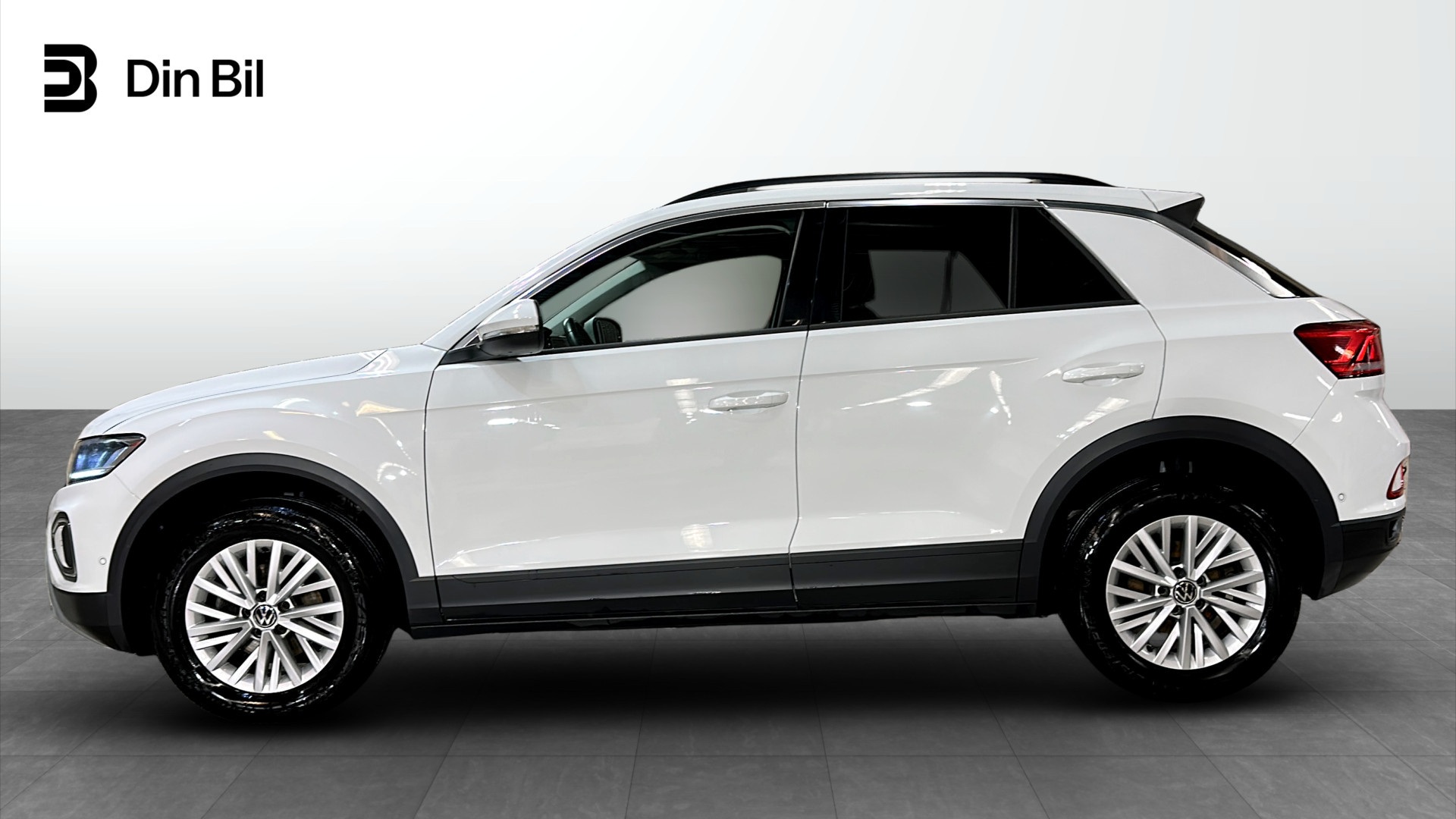 Volkswagen T-Roc RLW857