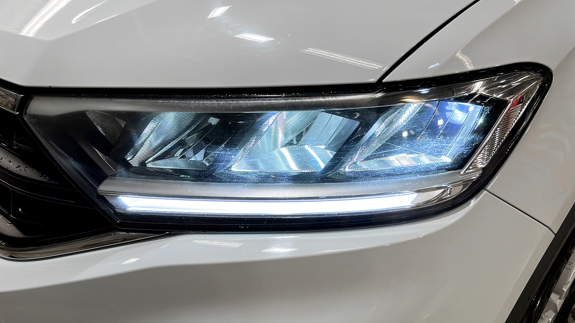 Volkswagen T-Roc RLW857