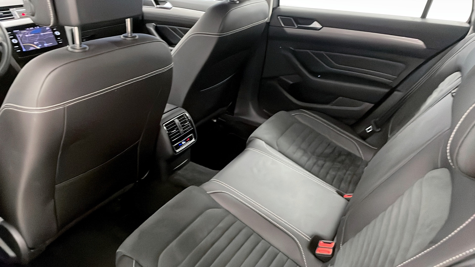 Volkswagen Passat Sportscombi RMA05Y