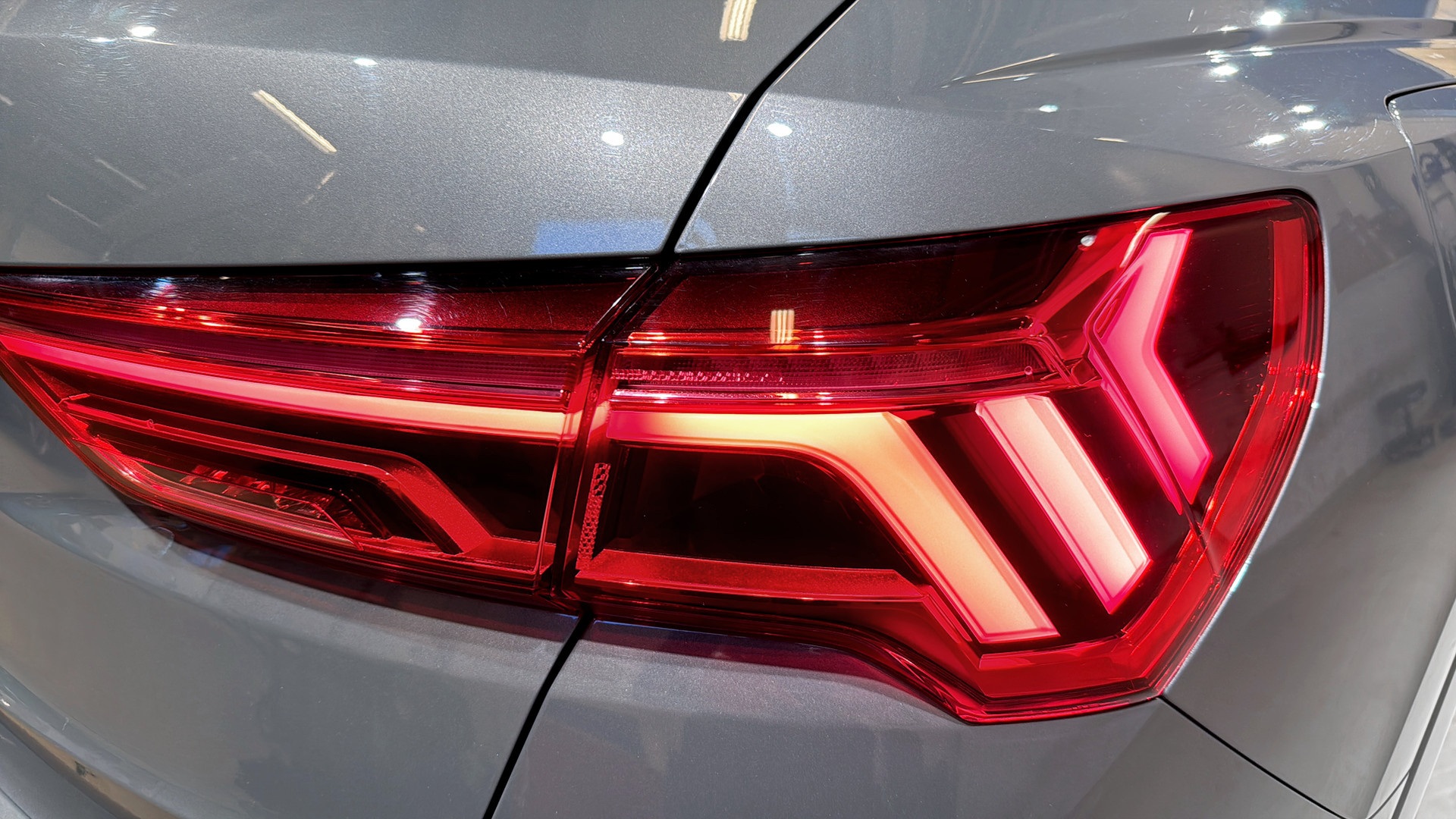 Audi Q3 RMA93E