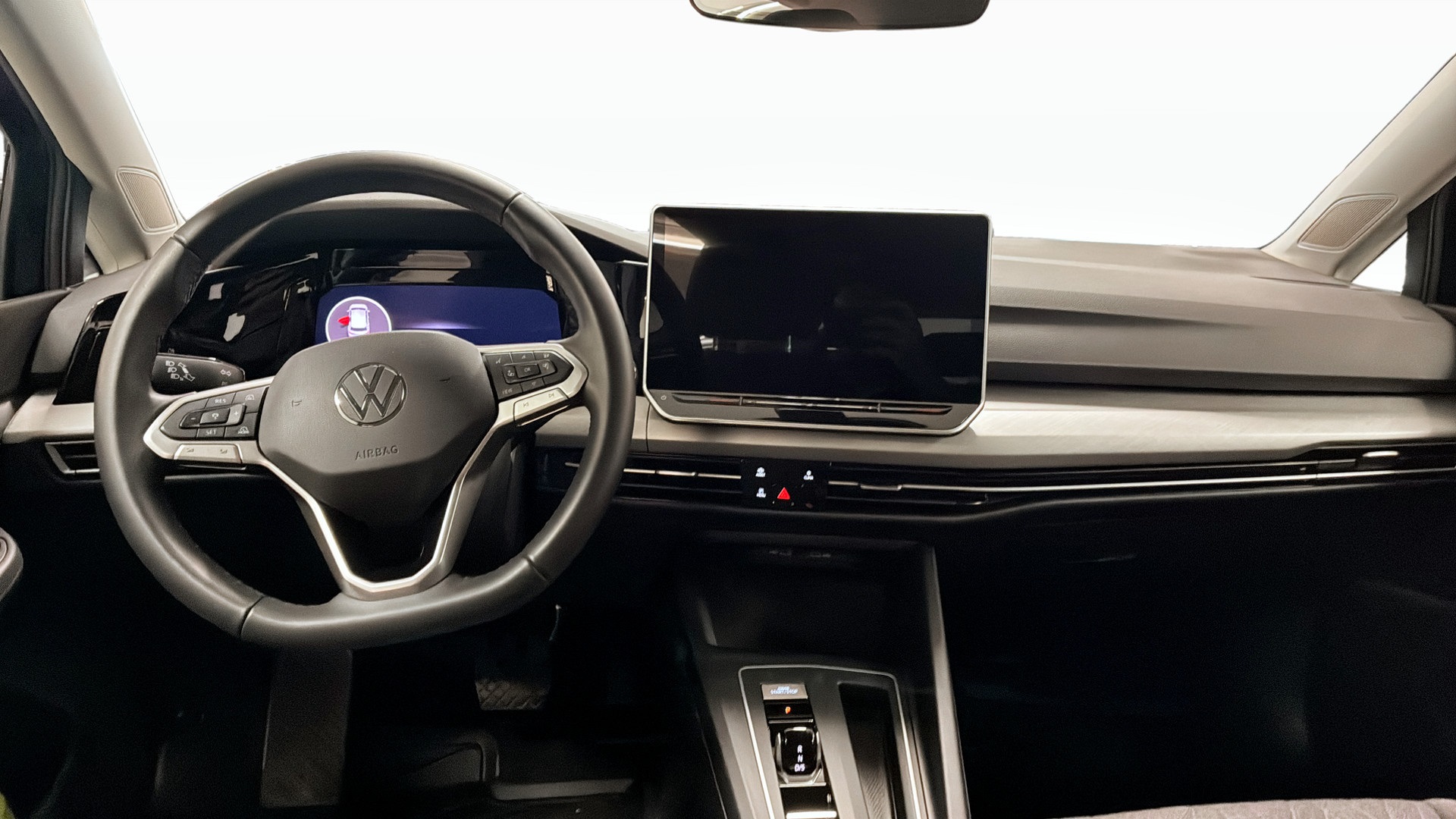 Volkswagen Golf RMJ09E