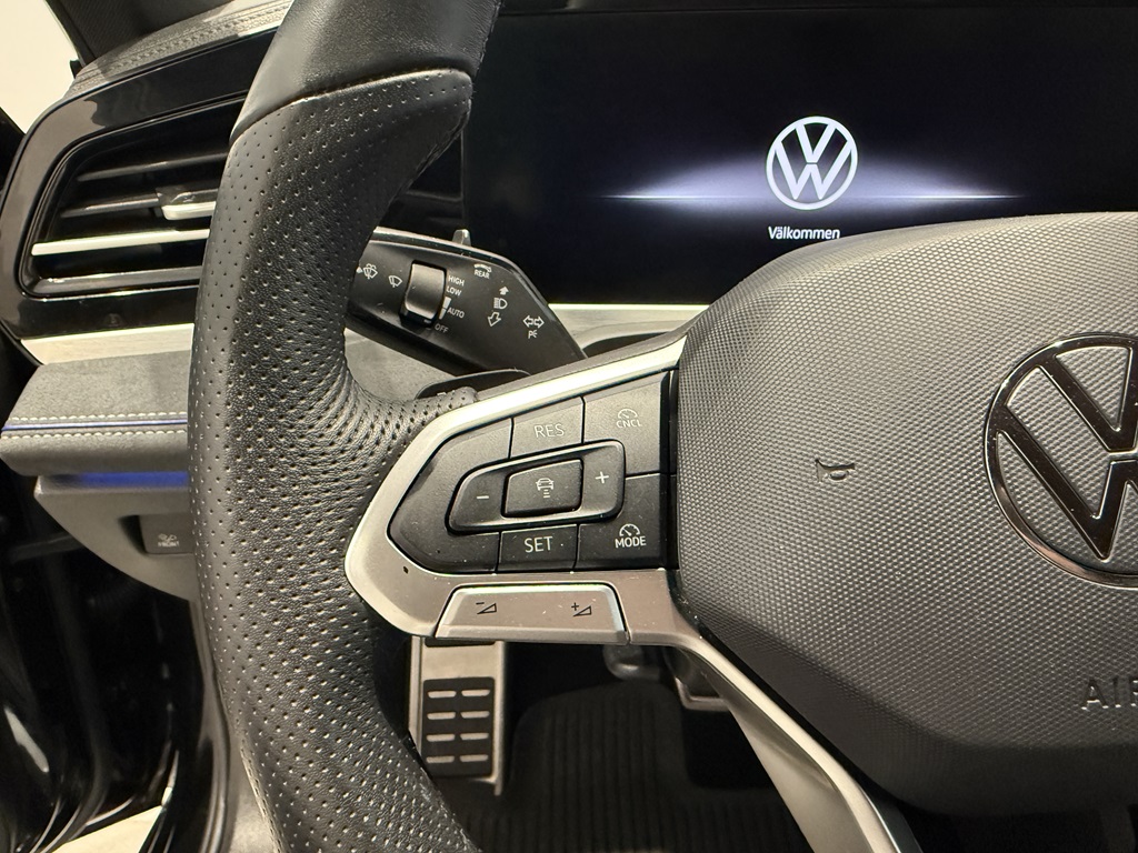 Volkswagen Passat RMM94F
