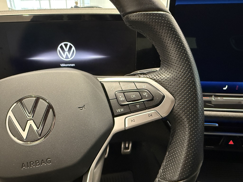 Volkswagen Passat RMM94F