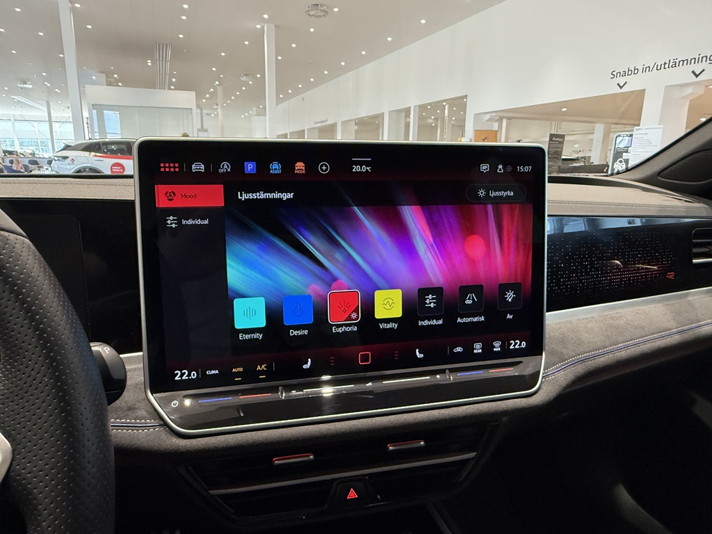 Volkswagen Passat RMM94F