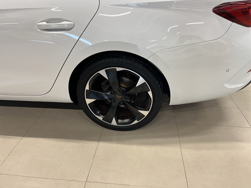 CUPRA Leon Sportstourer RNB66G