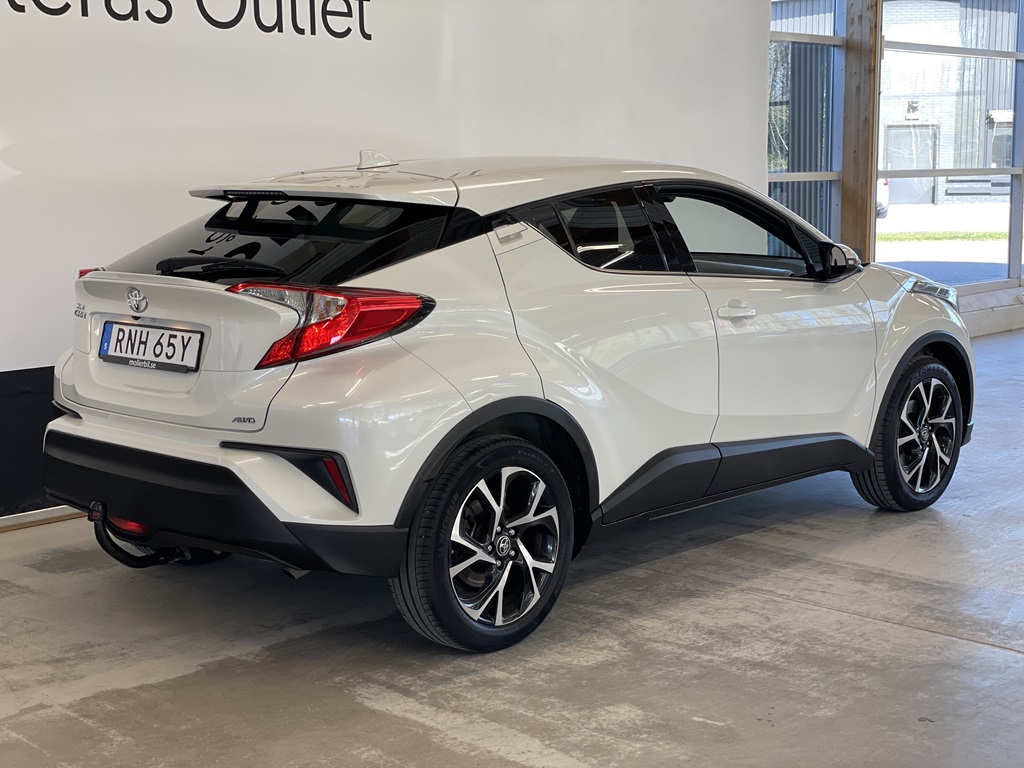 Toyota C-HR RNH65Y