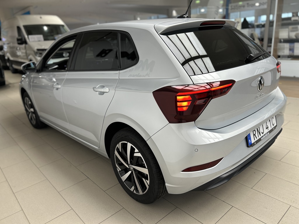 Volkswagen Polo RNJ41C