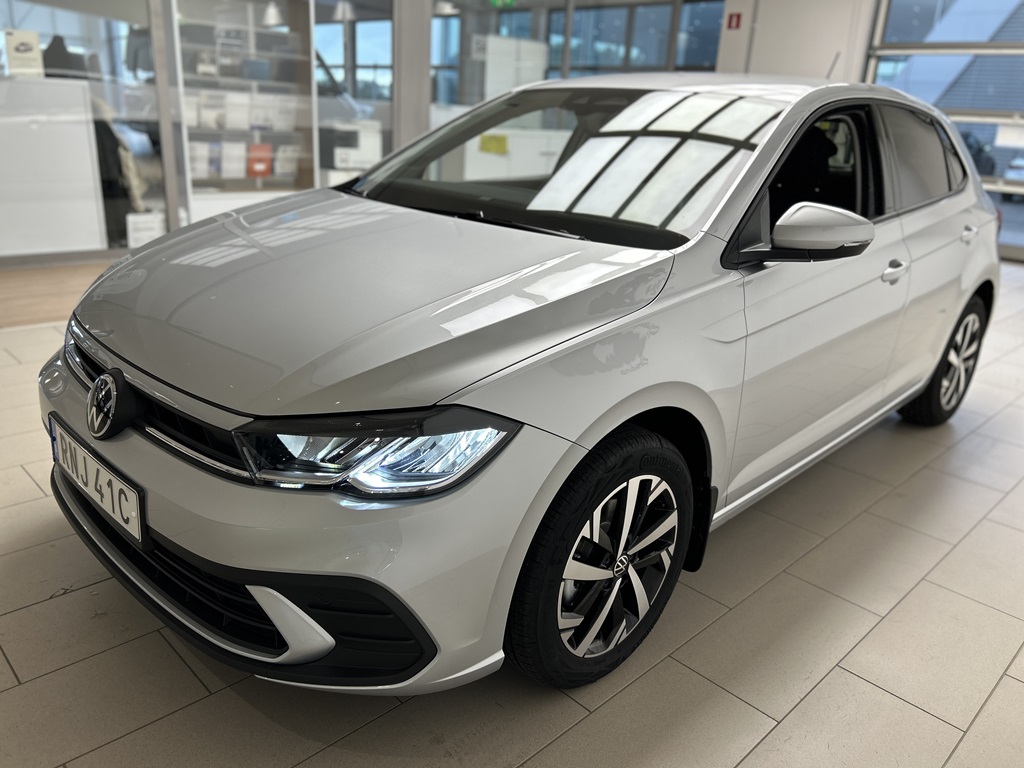 Volkswagen Polo RNJ41C