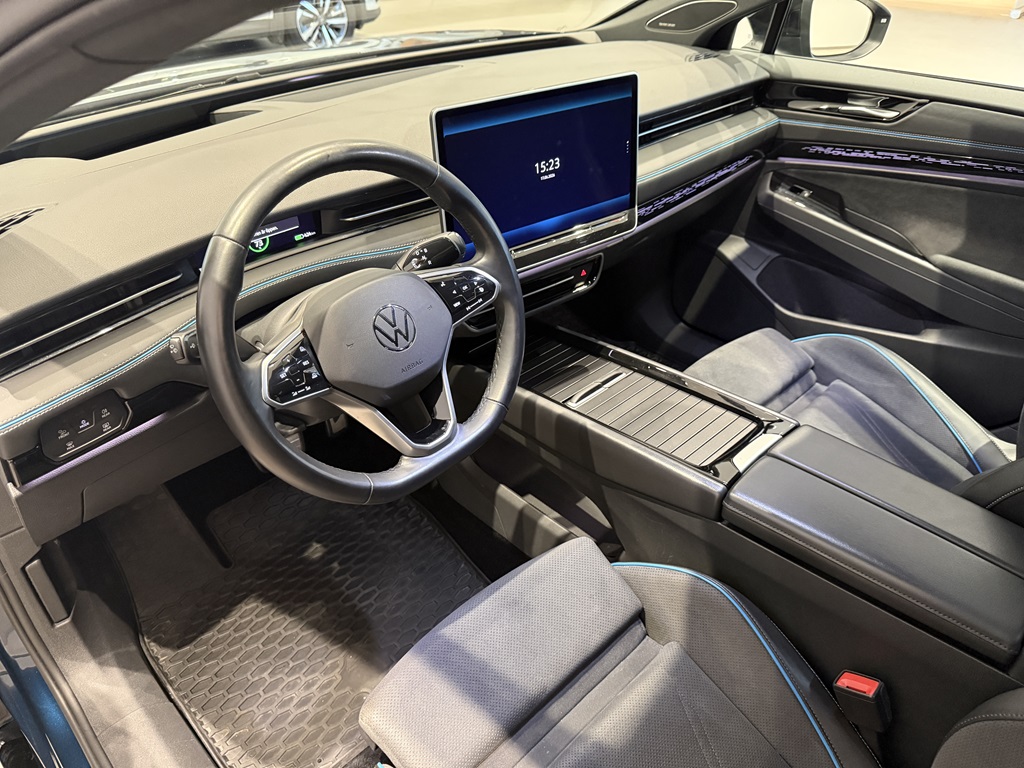 Volkswagen ID.7 RNL39N