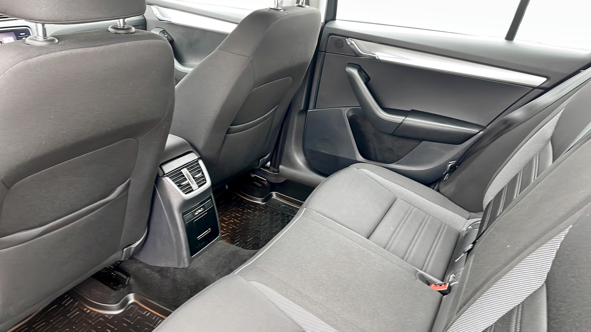 Skoda Octavia Combi ROP15S