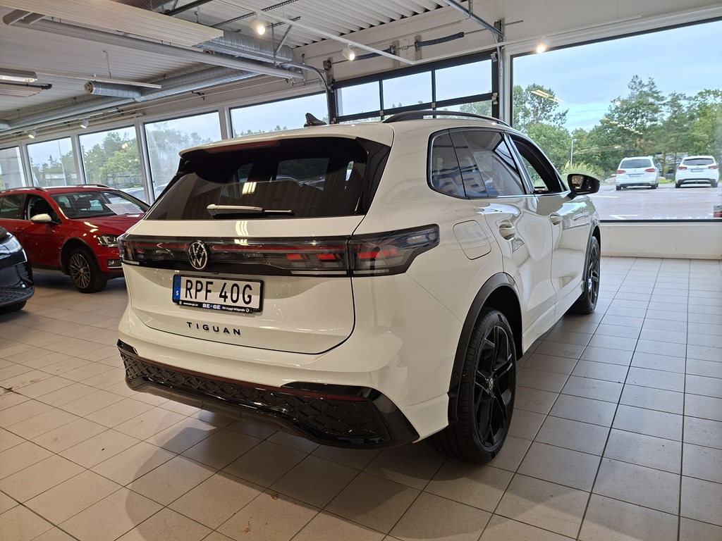 Volkswagen Tiguan RPF40G